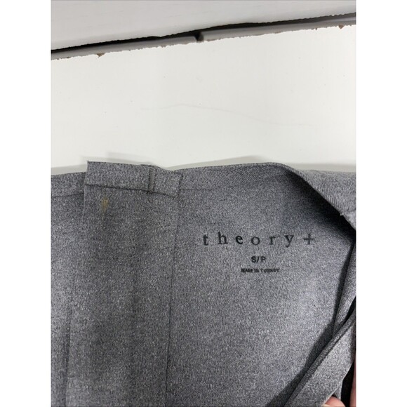 Theory + Zeen Size Small  Slim V neck Top  Heather Gray  zip back - Picture 8 of 15